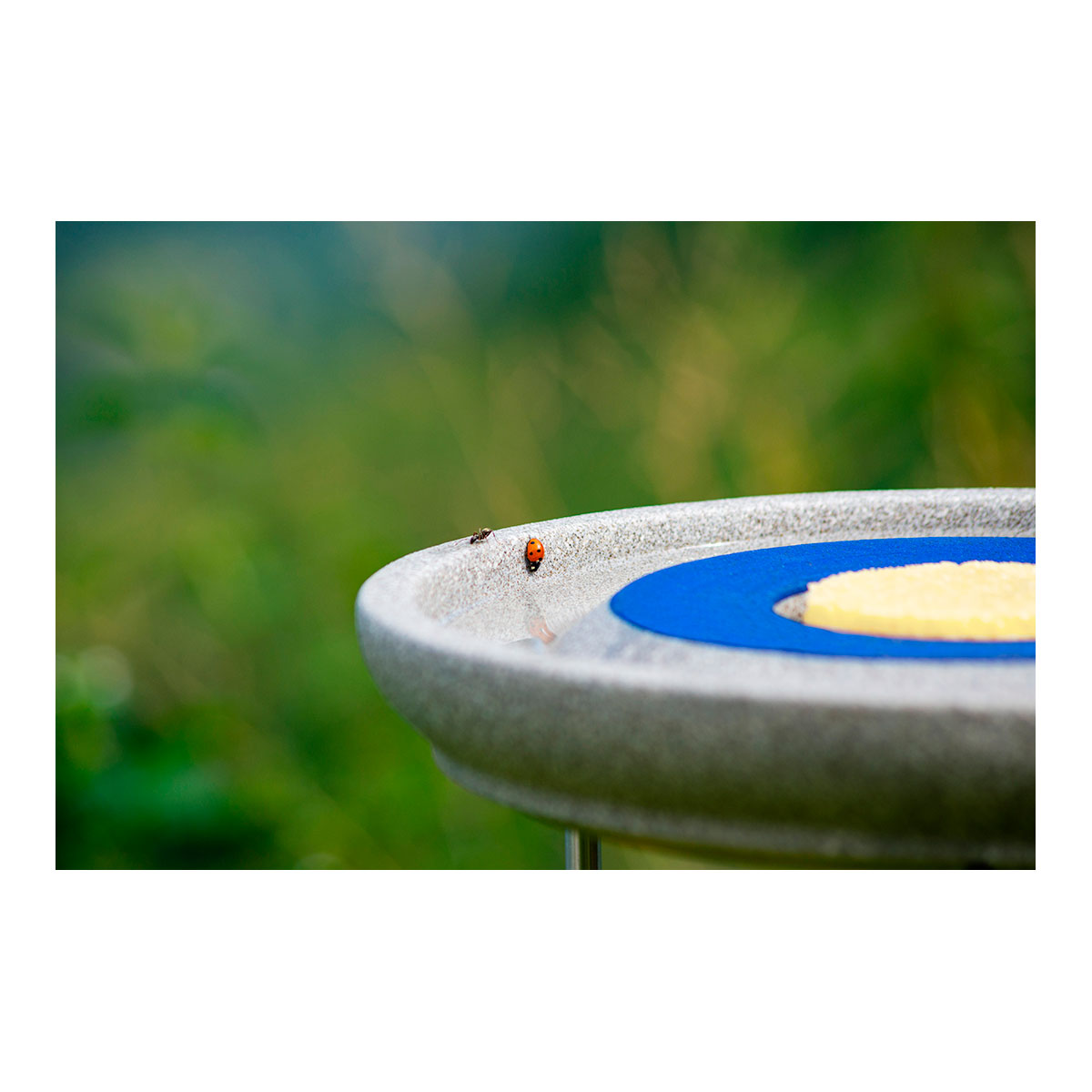 Insektenstation mit Ständer